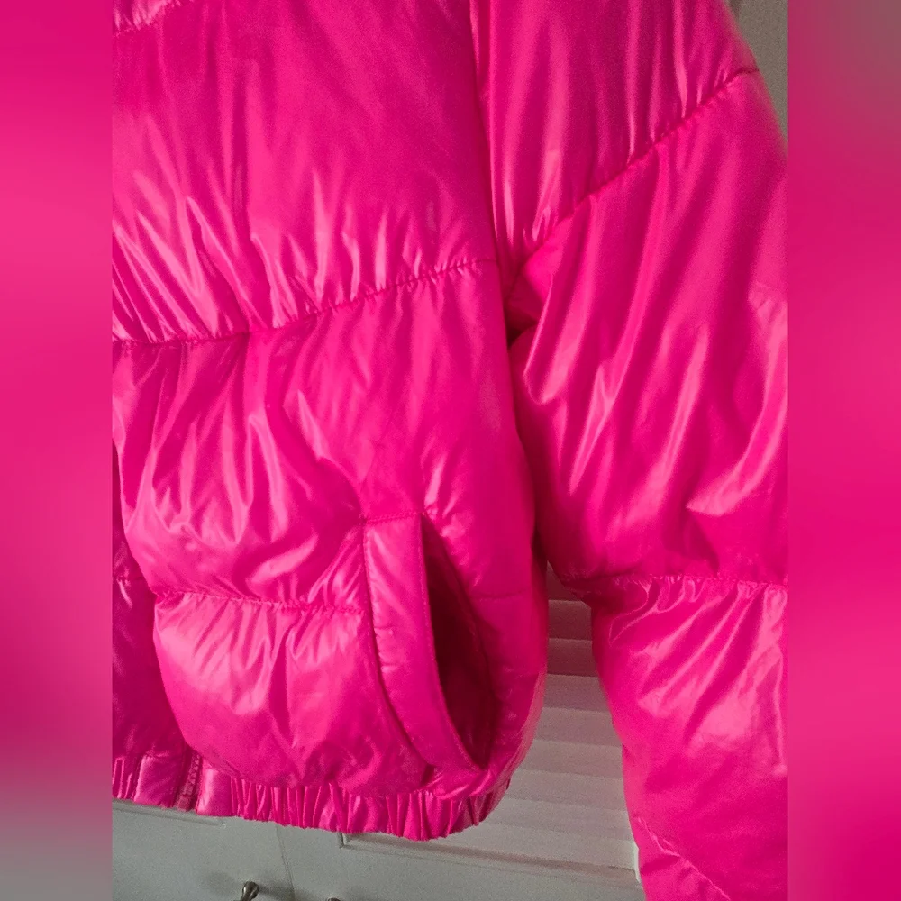 ZIAI Hot Pink Cropped Puffer Jacket Glossy Bubble Coat NWOT